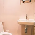 Authentic Flat Near Montmartre *
