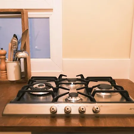 Appartement Authentic Flat Near Montmartre Parijs